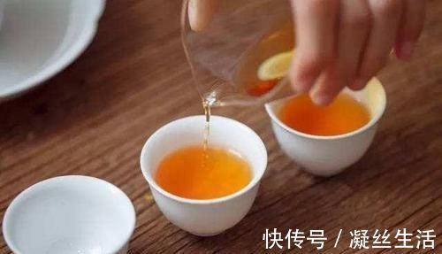 绿茶|绿茶与红茶,哪种更适合高血压患者喝,很多人不明白,喝出一身病