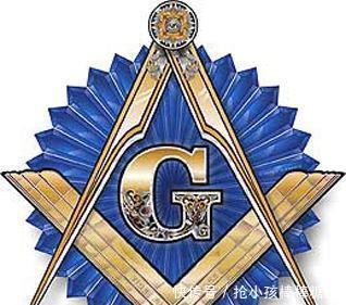 祖先|我们的祖先伏羲女娲为什么是人首蛇身黄帝是龙头人身的异形!