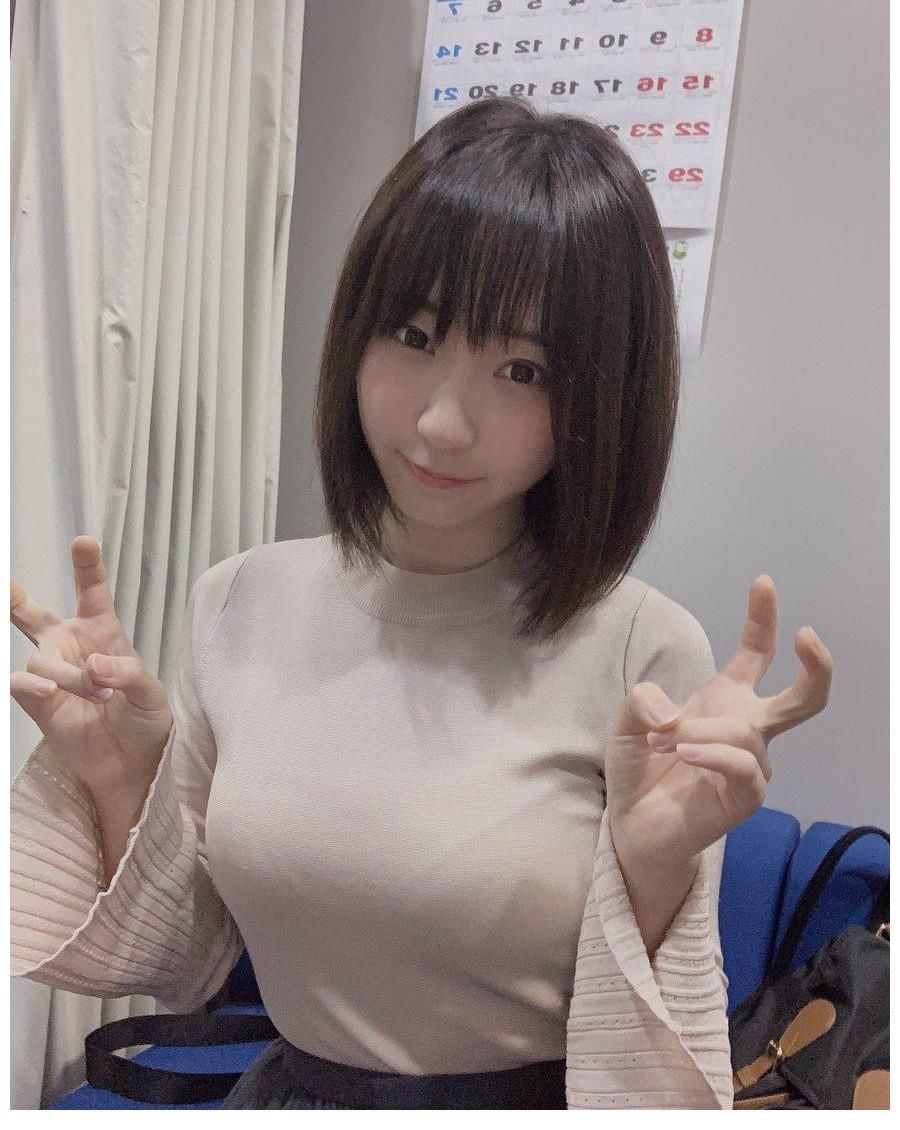 er|人气cosplayer伊织萌更新推特，宣传《秘密话》看点多