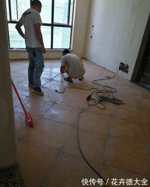 装修|老爸负责的装修,媳妇看完“嗷”的一声就晕过去了,真的太气人!