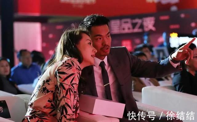 羽毛球|林丹豪华别墅落成,花园放300万豪车!网友期待他和谢杏芳生二胎
