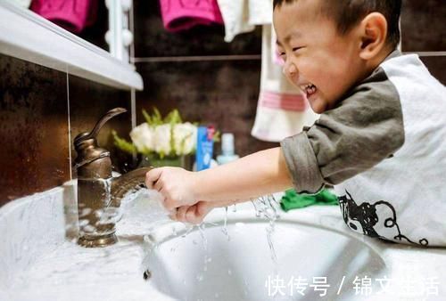 妈妈|孩子喊你“妈”还是“妈妈”,虽是一字之差,但背后原因让人惋惜