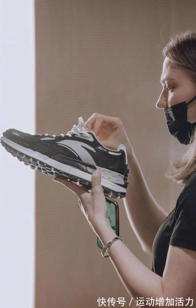 ori 安踏打造国手战靴!“答案”被76人选中25周年联名系列!