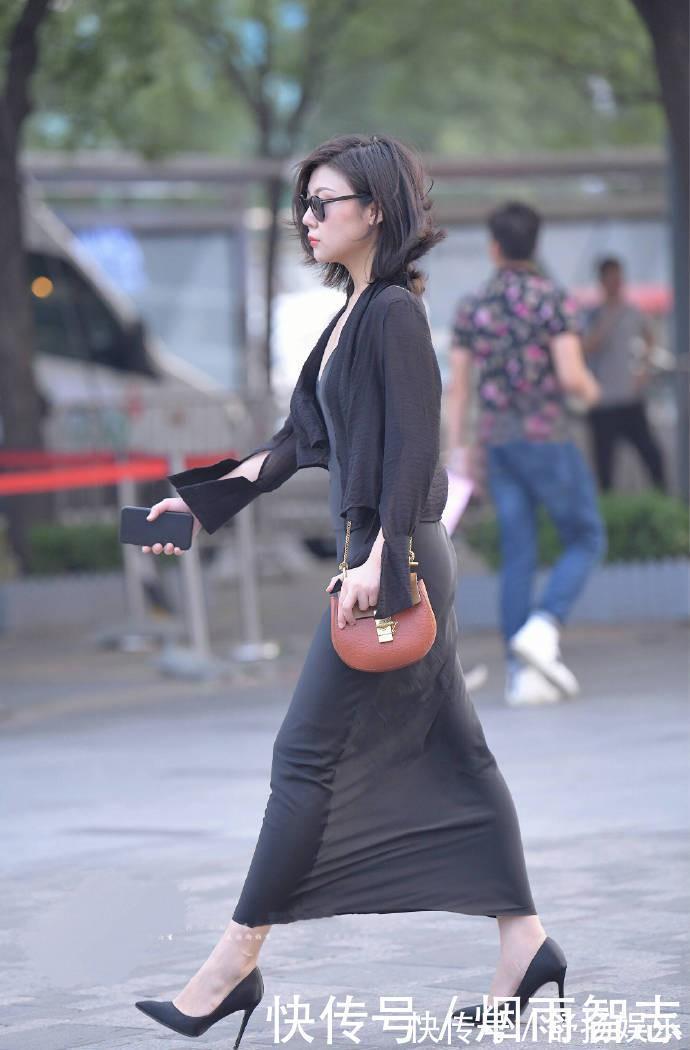 时尚 小姐姐气质太好,最时髦的裙子,都锦上添花穿出极品美