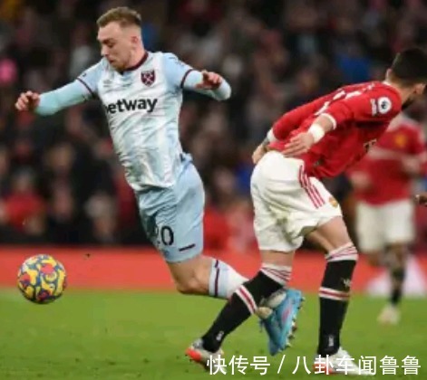 c罗|1-0，终于赢了！英超豪门造绝杀，56%控球+狂轰18脚，欧冠区乱了