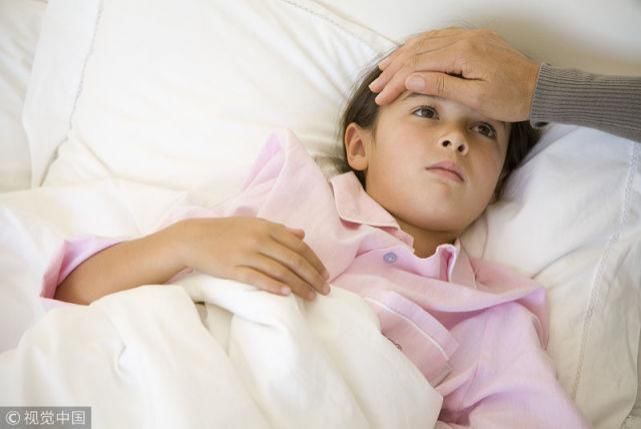 女儿|最伤女儿的“3句话”,容易给孩子留下阴影,父母别天天挂嘴边