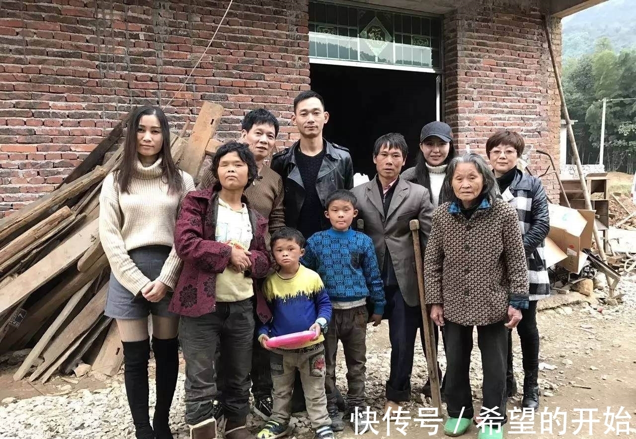 乡村|“小马云”褪去马云光环，回归乡村男孩，只因越长越不像！
