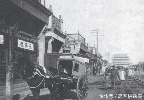 试脉|清朝老照片:老中医为女子试脉,第二张公子哥家宴很豪华!