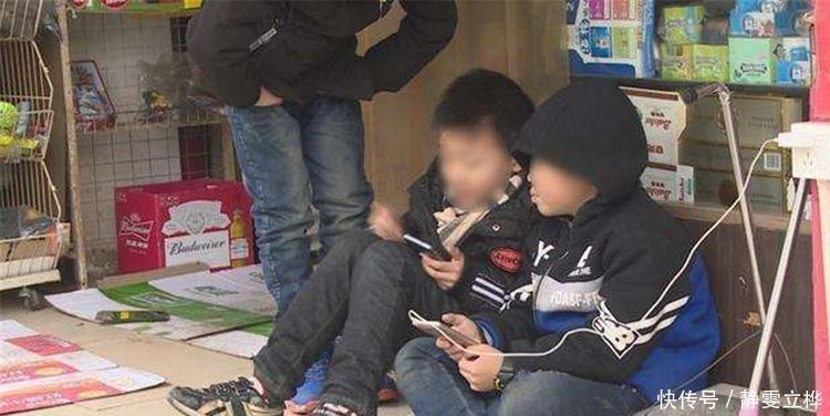 熊孩子账号充钱到满级,看到密密麻麻的支付记录,妈妈忍不住哭了