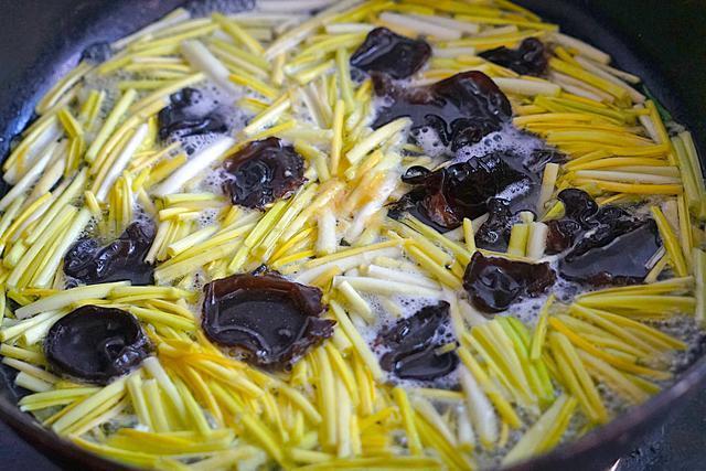 入秋后,有钱没钱,记得多喝这汤,鲜美又营养,应季而食平安度秋