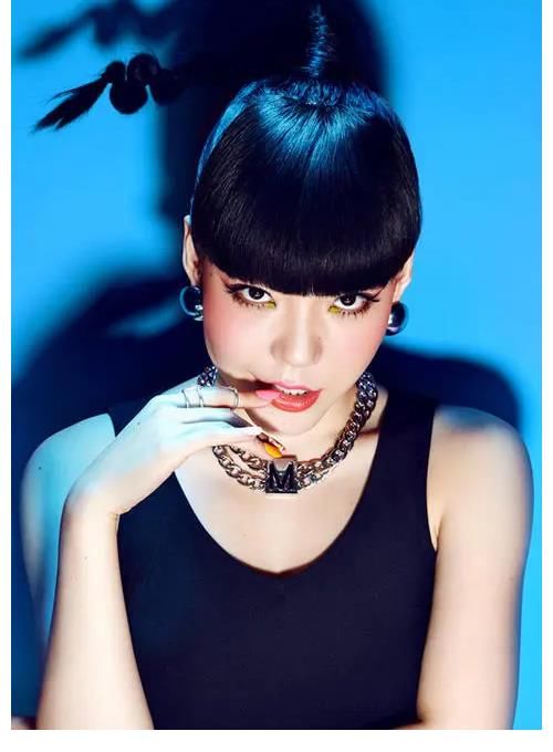 张碧晨|30岁的吴莫愁，就这样改写了她的结局，苦尽甘来终无憾