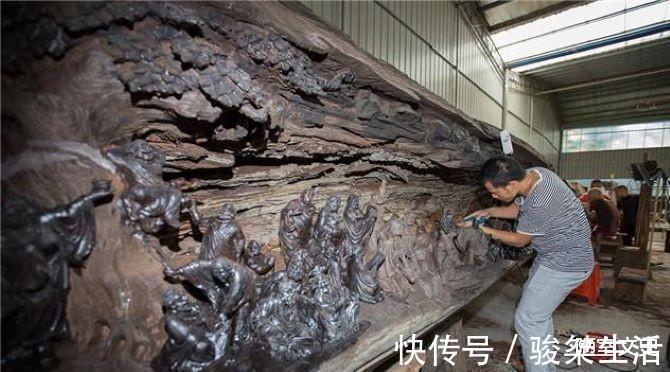 师傅|木雕师傅花200万打造一件作品,雕好后开价千万,至今没有卖出