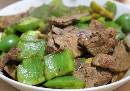 这菜6元一斤,简单炒一炒,比猪肉牛肉还养人,补益气血脸色好