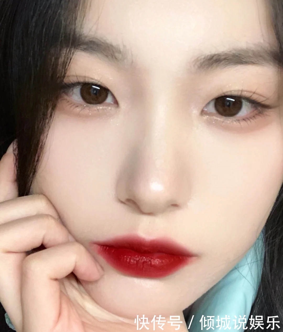 口红|平价但不平庸的口红,完美日记小细跟01又纯又欲,04复古显白