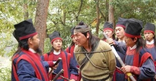 美差|古代衙役押送流放人员,到底是“苦差”还是“美差”