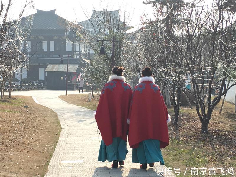 建筑风格|这是我见过最美的讲解员服饰，还有更美的吗？