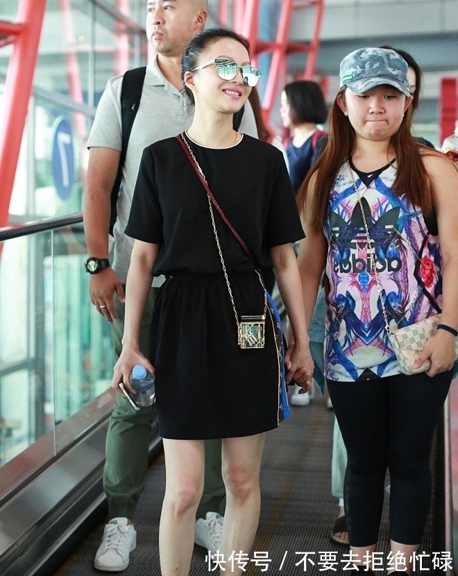 小仙女&虽好看但不实用，迷你包却是我最后的倔强！