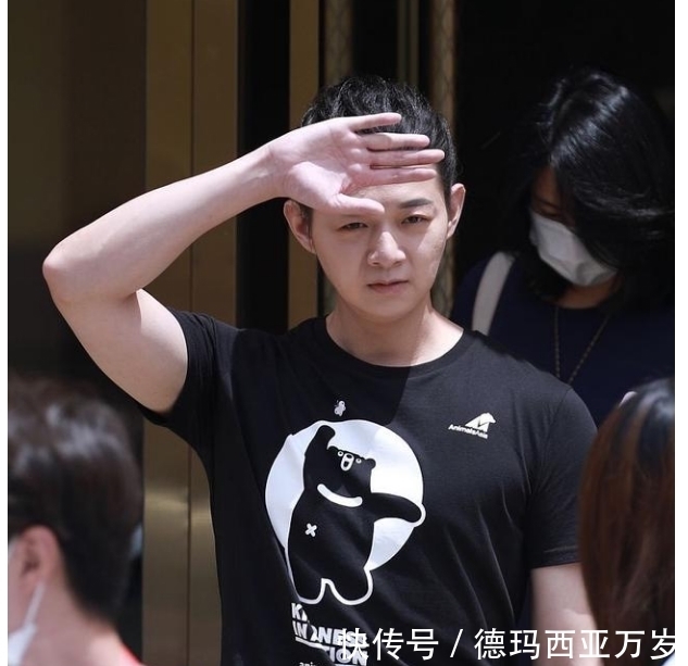 李承铉|《披荆斩棘的哥哥》霍尊退赛，个人镜头被剪，3位哥哥受到牵连