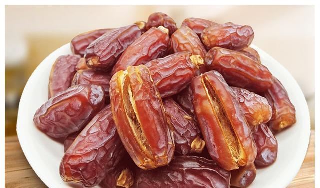 冬季|建议中老年人:冬季多吃4种健康食物,好吃不贵,对身体好