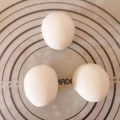 外脆里软盐面包