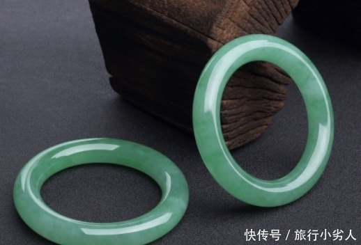 手镯|掌握这五种方法,你也会知道如何挑选翡翠手镯