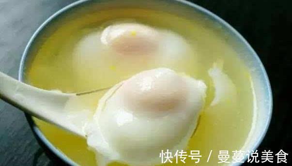 水煮荷包蛋做不好水里丢点它，做好的荷包蛋嫩、圆、不粘锅