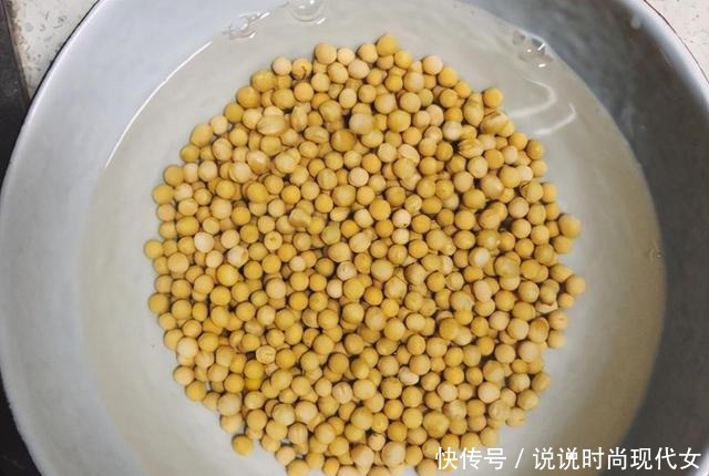 家庭自制纳豆,软糯拉丝营养还丰富,大人小孩都爱吃,做法很简单