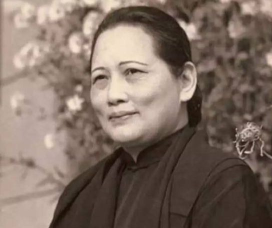 内心|国母宋庆龄,为何不与孙中山合葬?是资格不够?是内心愧疚?