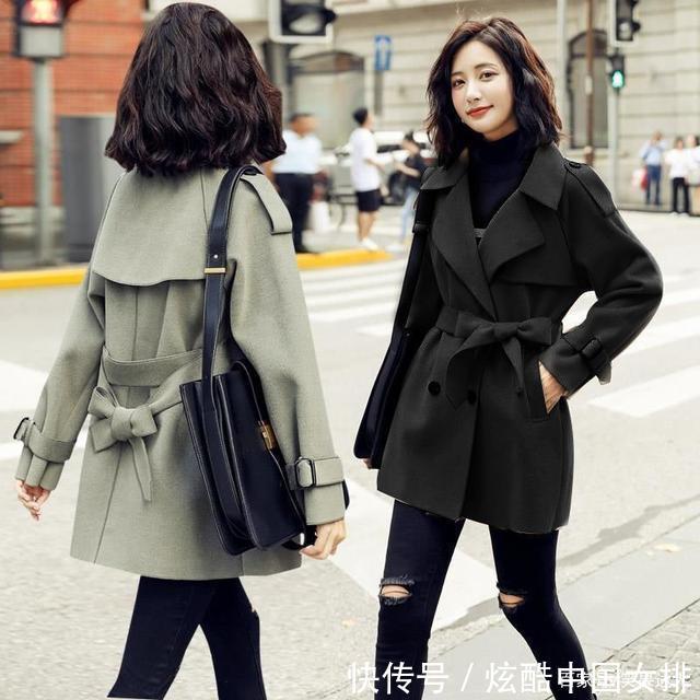 秋冬后天寒,一件“港风毛呢小风衣”就派上用场了,高雅又吸睛