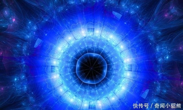 德国数学奇才,证明4维空间真实存在,进入4维空间的人会变成什么