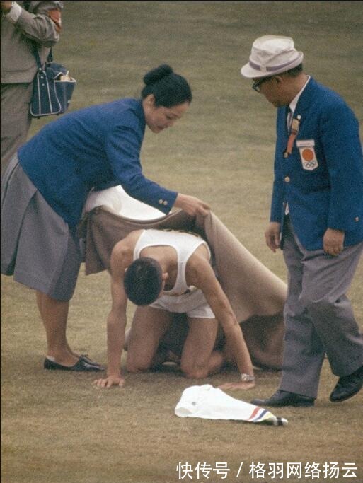 日本自衛(wèi)隊(duì)|50年前, 日本自衛(wèi)隊(duì)一個(gè)下級(jí)軍官自殺, 引發(fā)全國(guó)反思