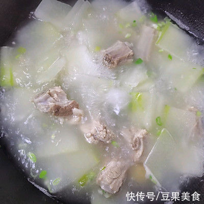 冬瓜排骨汤,一道能吃下三碗饭的神奇美食