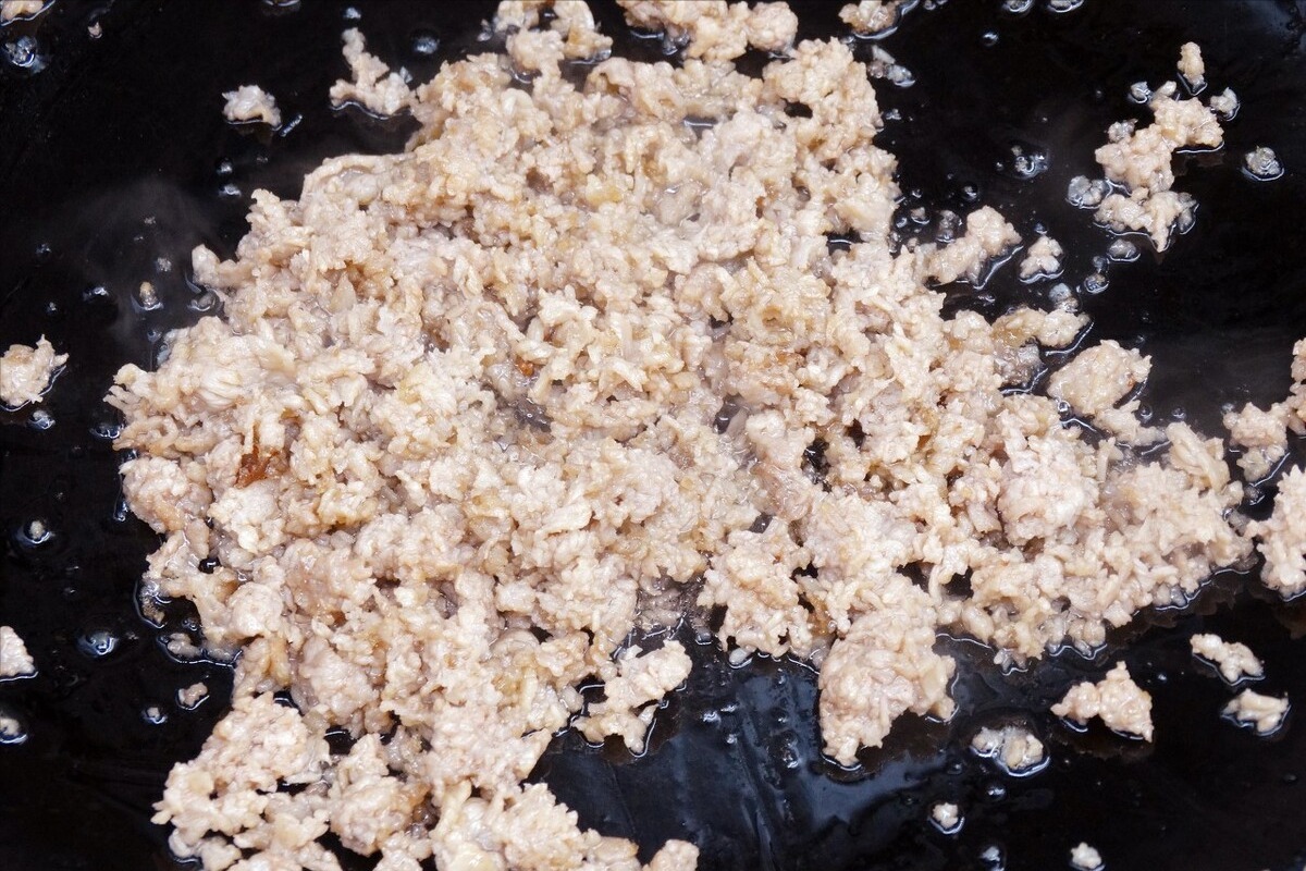 做麻婆豆腐，切忌直接下锅，多加1步，滑嫩入味不易碎，太下饭了