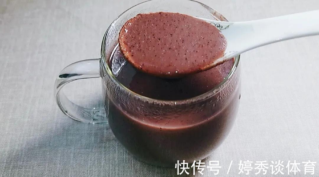 红枣|96岁爷爷吃了40年的养生配方,头发黑人也精神,快为父母收藏起来