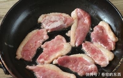 滋味|搭配简单的番茄炸酱,微酸的滋味让鸭肉更鲜美,炸酱面更美味!