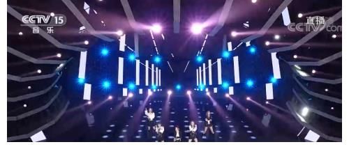 女团七彩少女 首次登上央视舞台