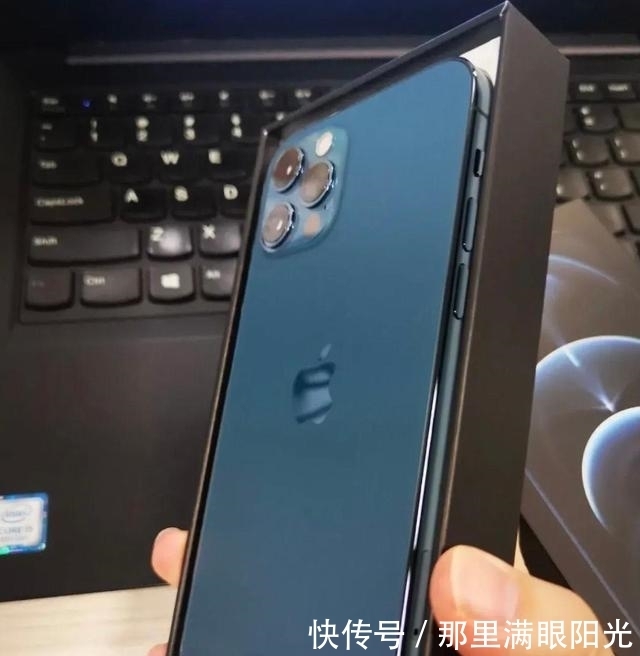 iPhone|花上万购买iPhone手机的人是什么心态？无房无车的男同事这么说