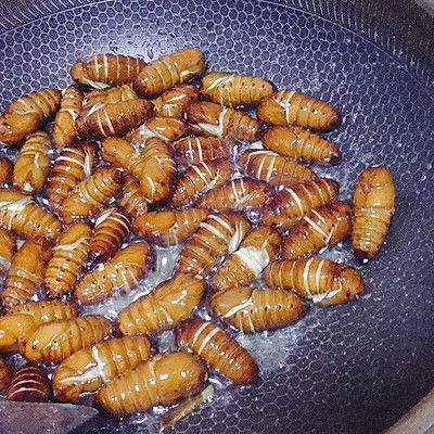 #我心中的冬日限定#干煸蚕蛹