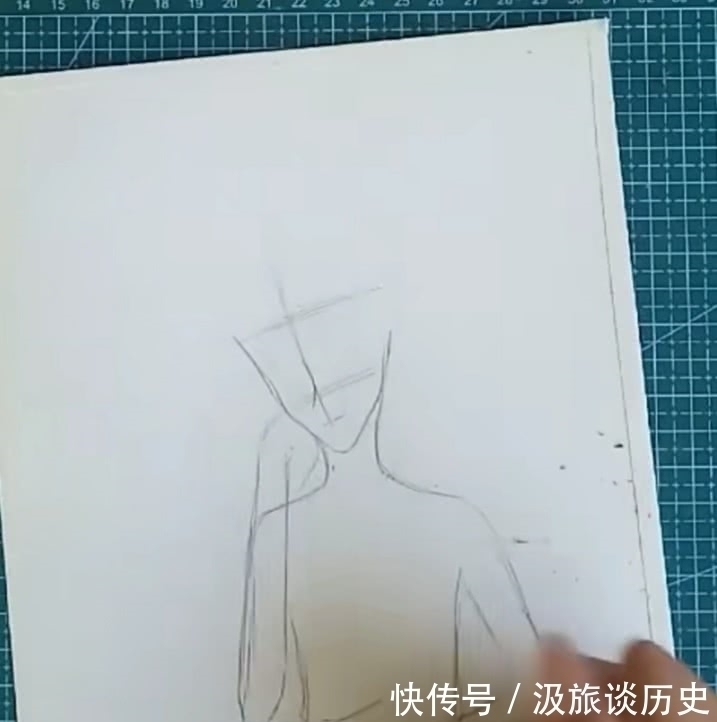 江澄！美术生画“江澄穿女装”，开始：肯定不好看，结尾：蓝曦臣擦着鼻血！