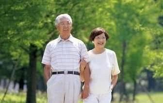 膝盖|每天跑步五公里和走路五公里相比,哪个更伤膝盖?告诉你答案