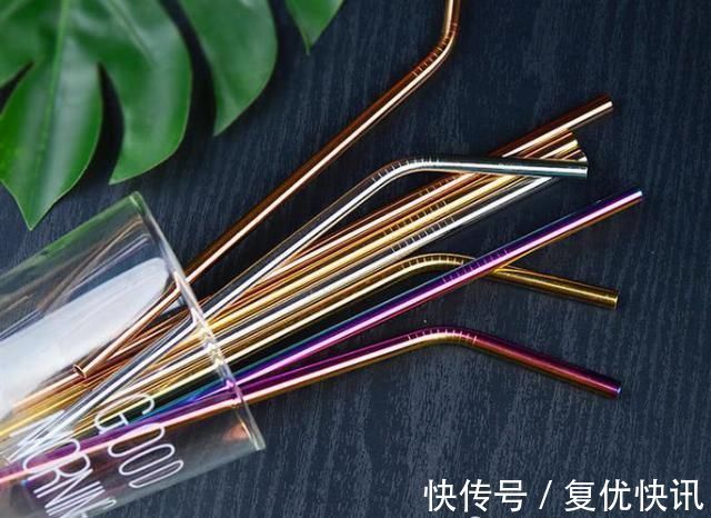 塑料 喜欢涂口红的人,都有哪些口红烦恼呢一起来吐槽一下吧