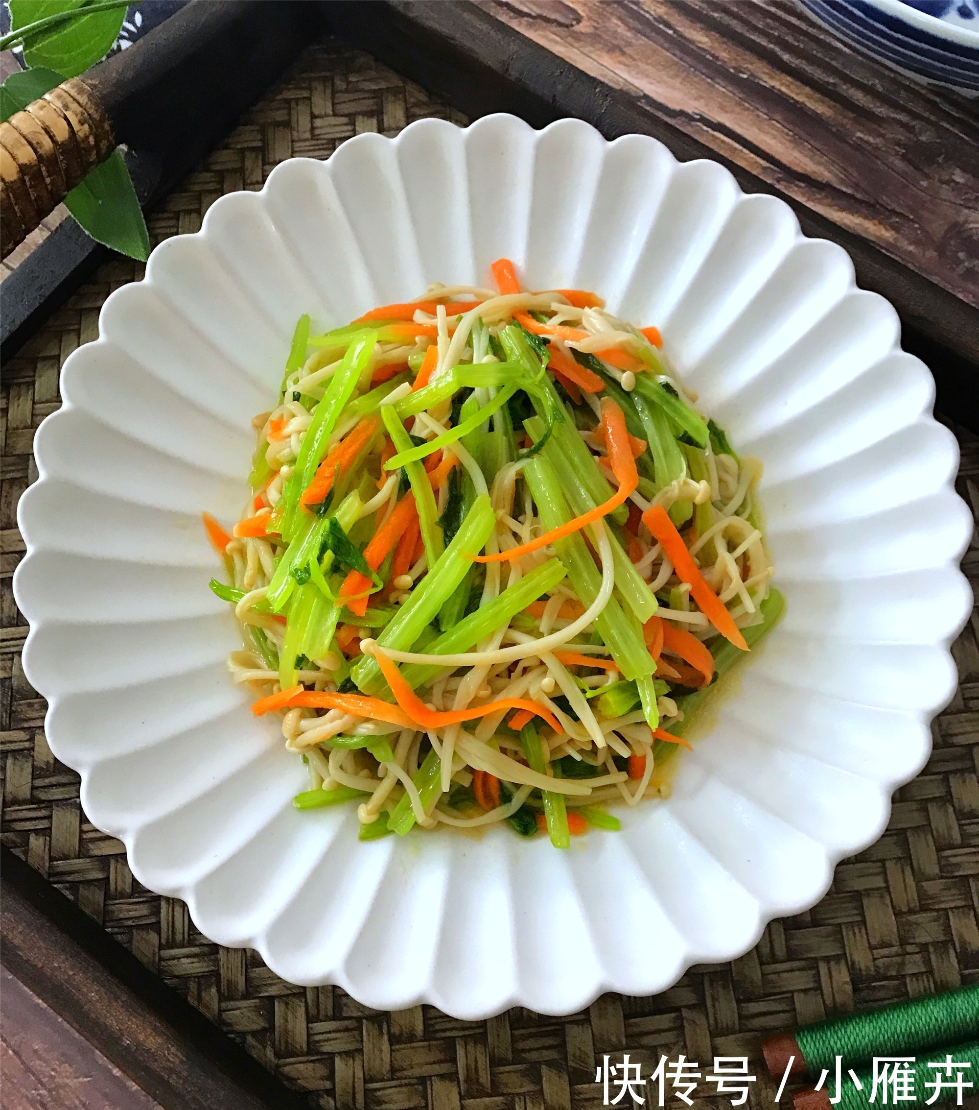 春天，宁可不吃肉也要让孩子吃此菜，益智健脑抗过敏，个子长得快