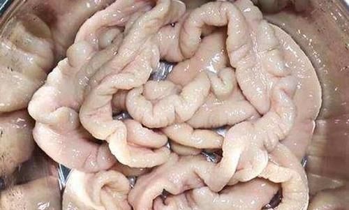 猪大肠这样做,比外面买的都要好吃,记得收藏好,过年回家露一手