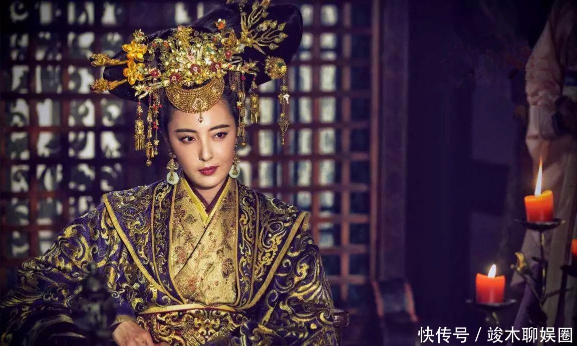 学术界|小学生回家路上捡到白石头,父亲看后找专家鉴定,结果轰动学术界