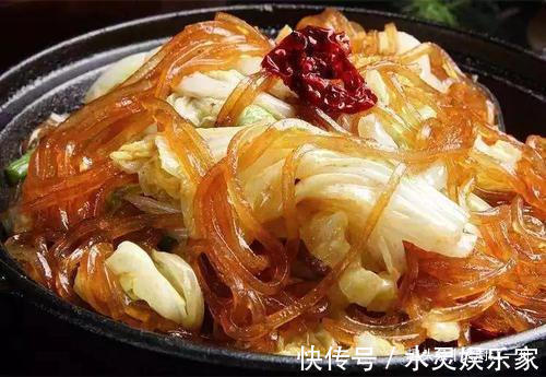 买白菜时,选黄叶的好还是绿叶的很多人一直买错了,难怪不好吃
