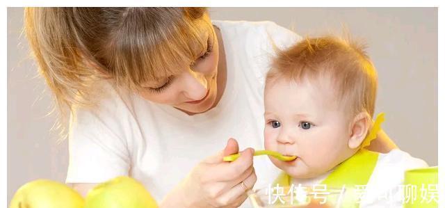 牙胶|宝宝有这8个“烦人小动作”,恭喜妈妈,这是要长牙啦