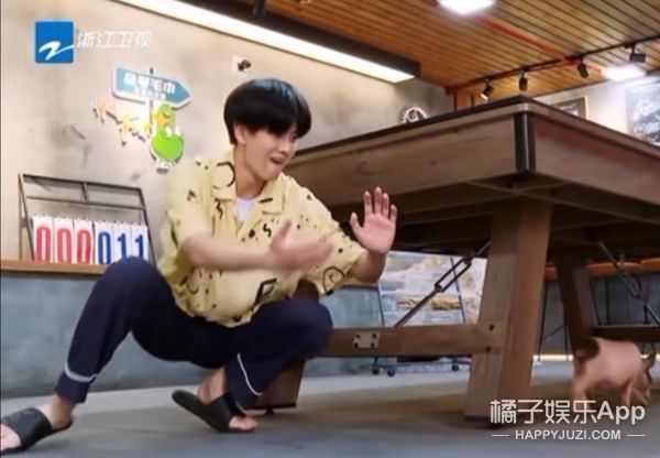 它逃,他追,它…跑的更飞?