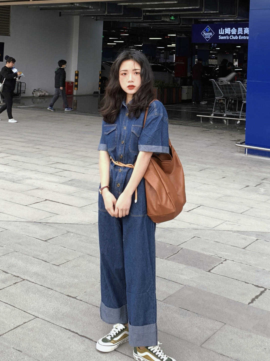 时尚博主|如何做到穿衣显瘦,教你几招扬长避短,既简约又时髦,谁穿谁好看