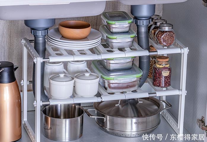 瓶瓶罐罐|去表姐家玩，发现厨房从不摆瓶瓶罐罐，这样做，干净整洁不占地儿