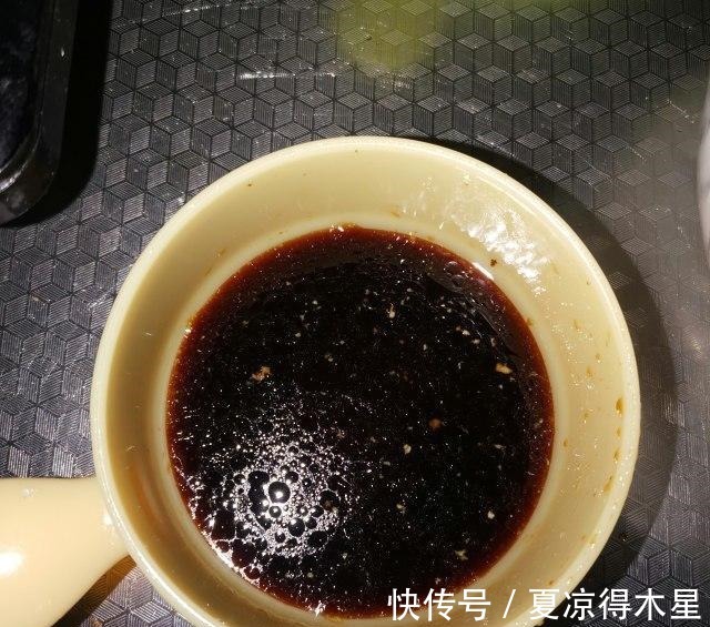好吃|蒜苔炒鸡丁，简单快手，好吃又下饭！